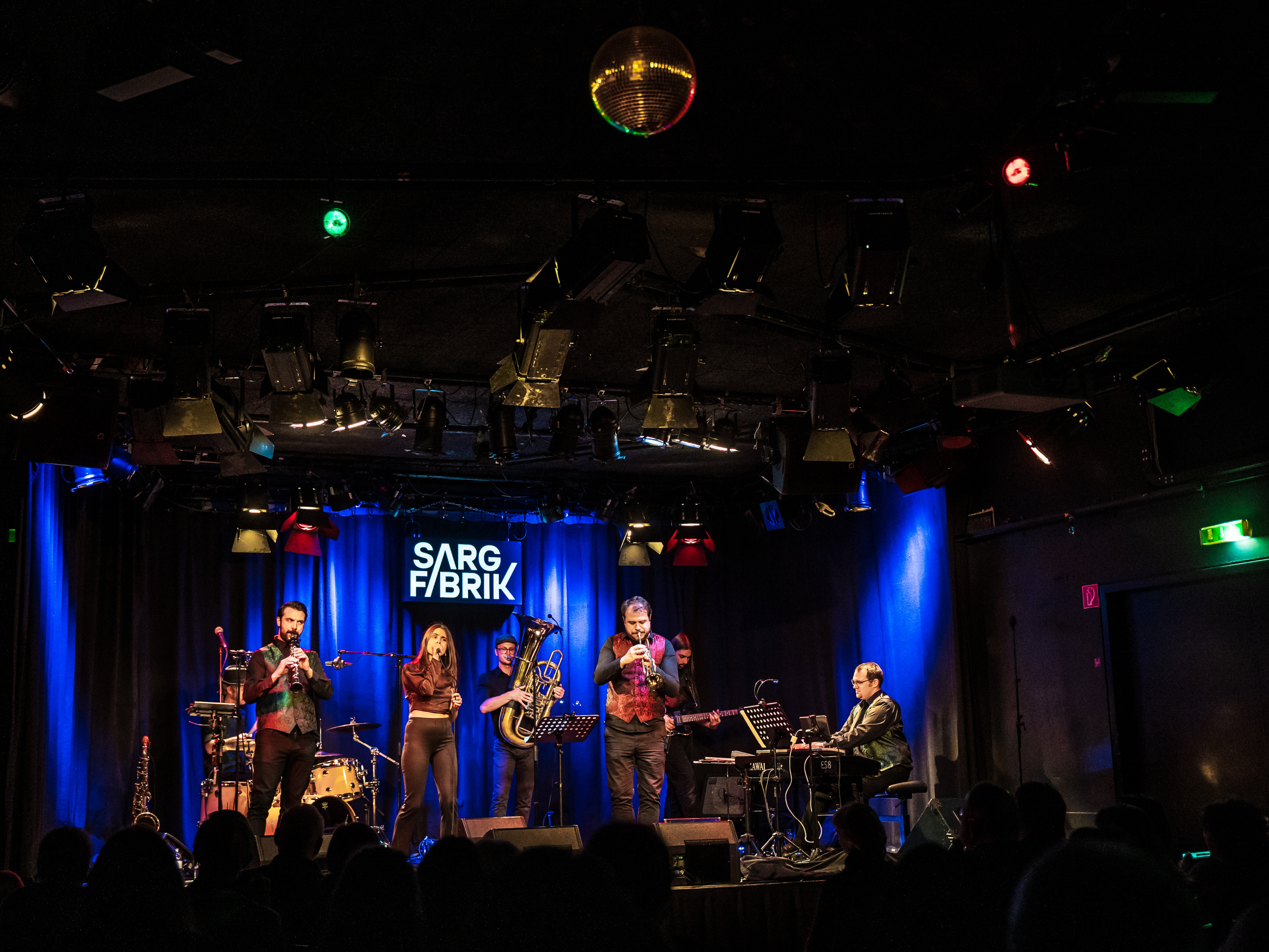 Hayde Tanz live in der Sargfabrik